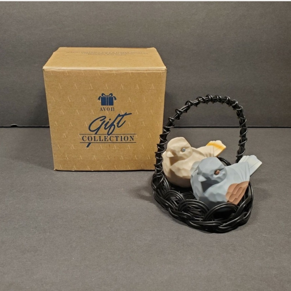 Avon Gift Collection Salt & Pepper Shakers with Wire Basket
